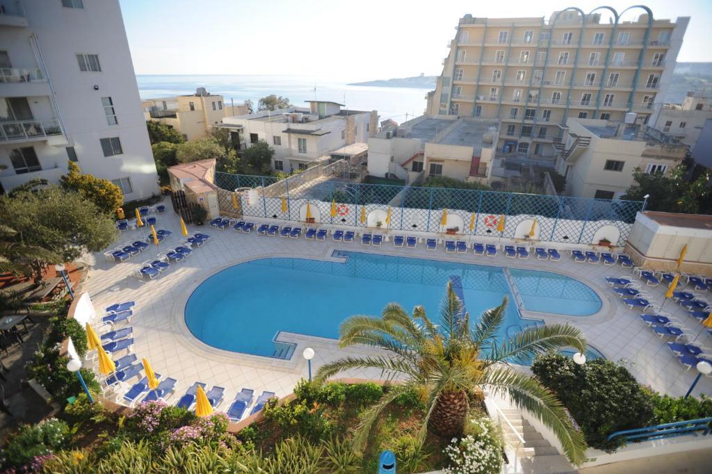 Club Salina Wharf Lejlighedshotel Qawra Eksteriør billede
