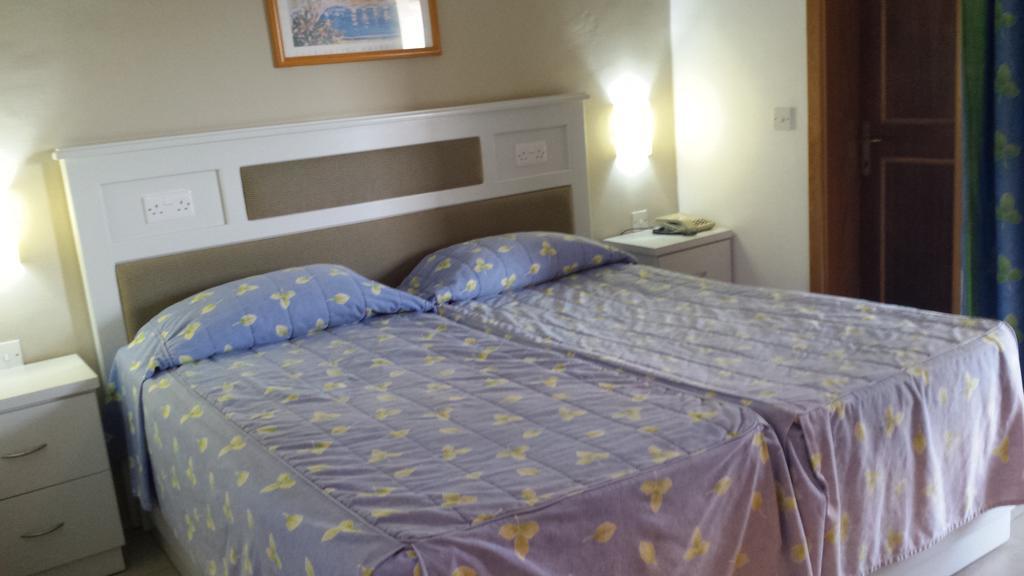 Club Salina Wharf Lejlighedshotel Qawra Værelse billede